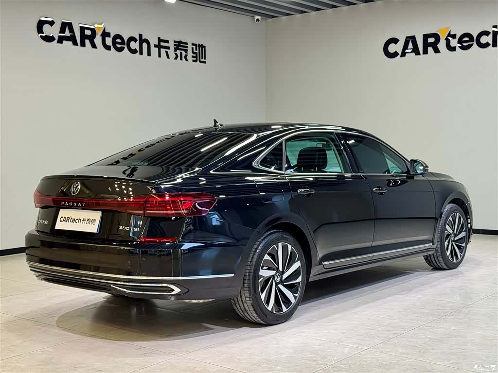 Volkswagen Passat, 2025 4