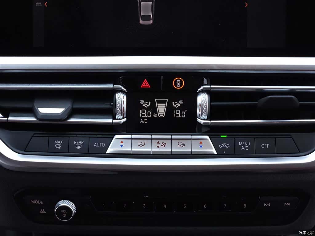 BMW 3 Series, 2021 11