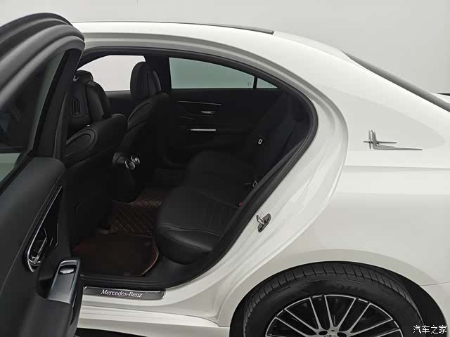 Mercedes-Benz C-Class, 2022 8