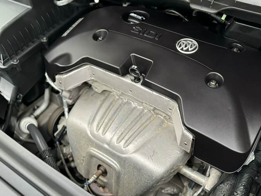 Buick GL8 2017, фото 16