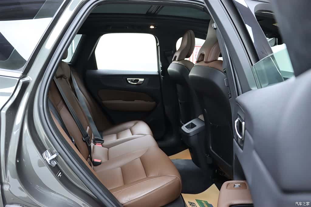 Volvo XC60, 2021 10