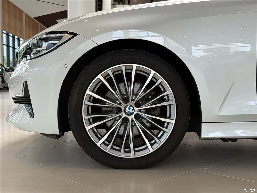 BMW 3 Series, 2019 9