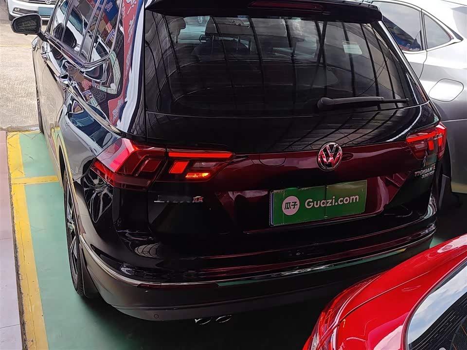 Volkswagen Tiguan L