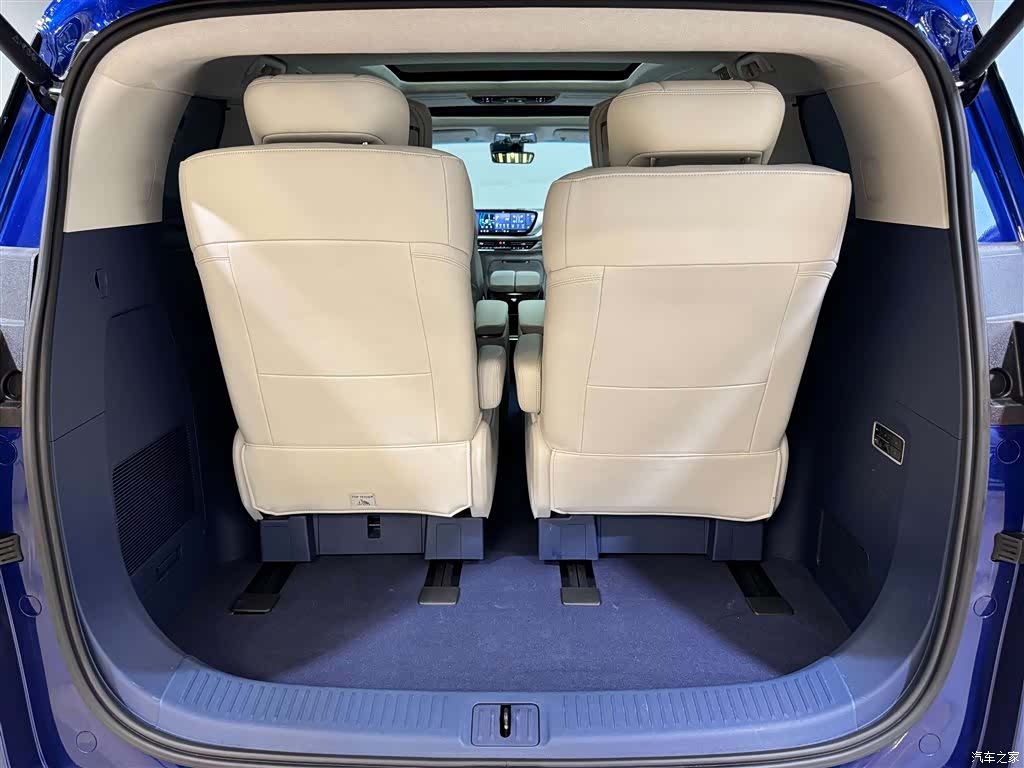 Buick Century, 2023 28