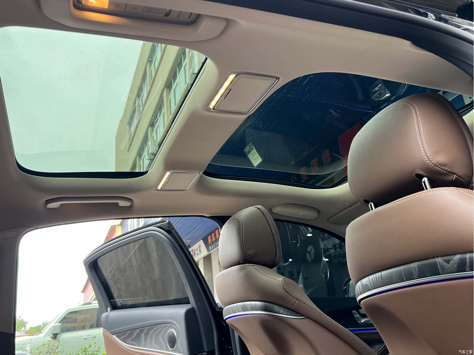 Mercedes-Benz E-Class, 2020 36