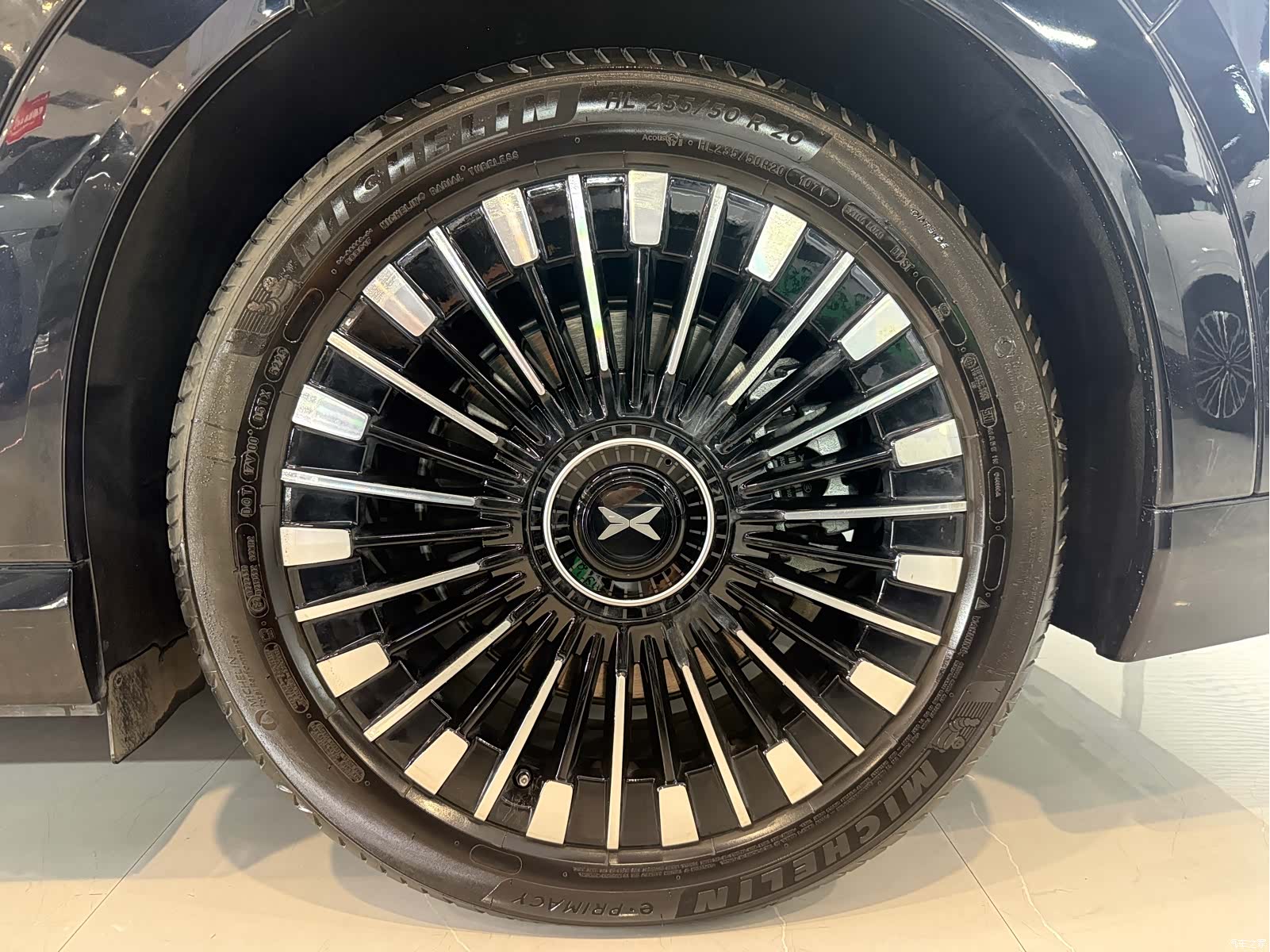 Xpeng X9, 2026 19