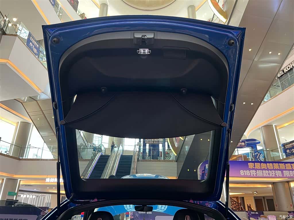 Porsche Cayman, 2018 31