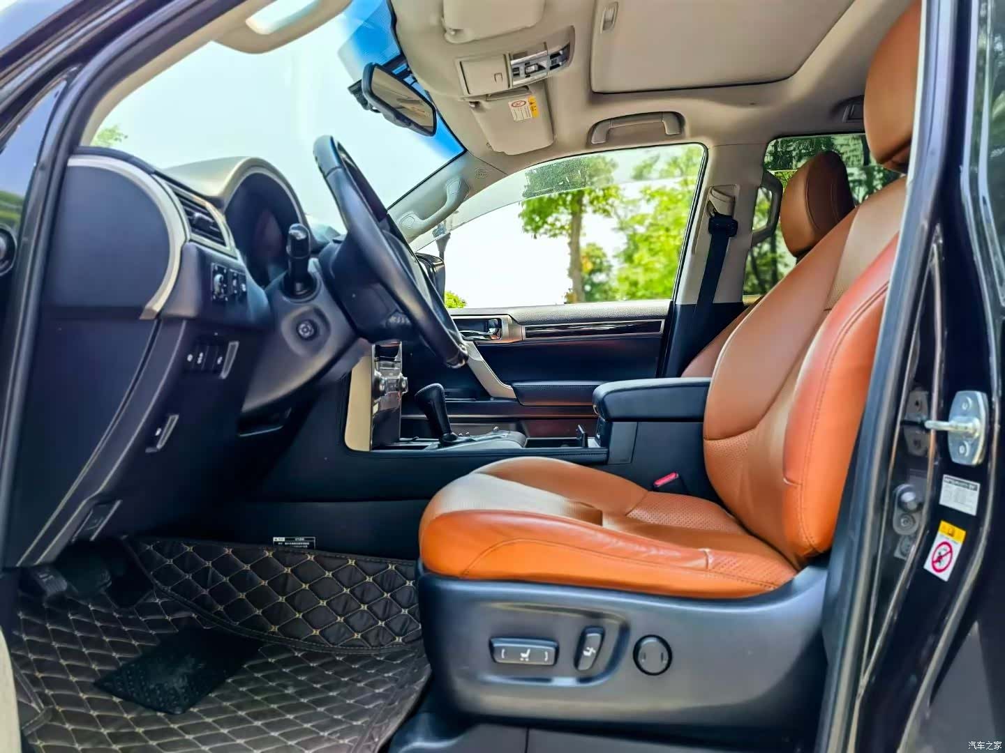 Lexus GX, 2015 3