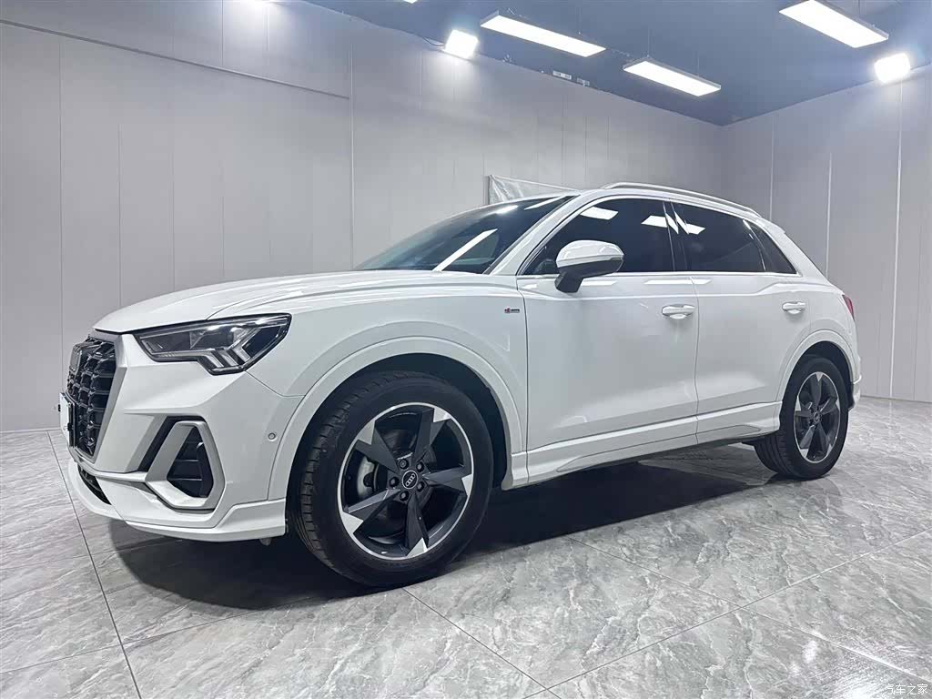 Audi Q3, 2022 7