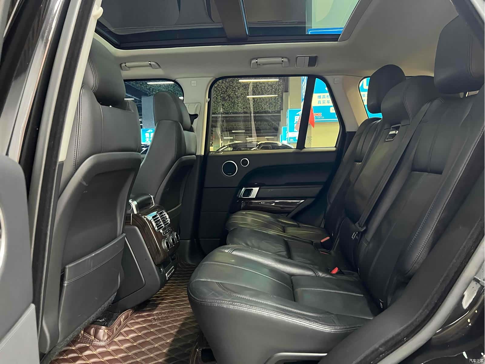 Land Rover Range Rover, 2016 11