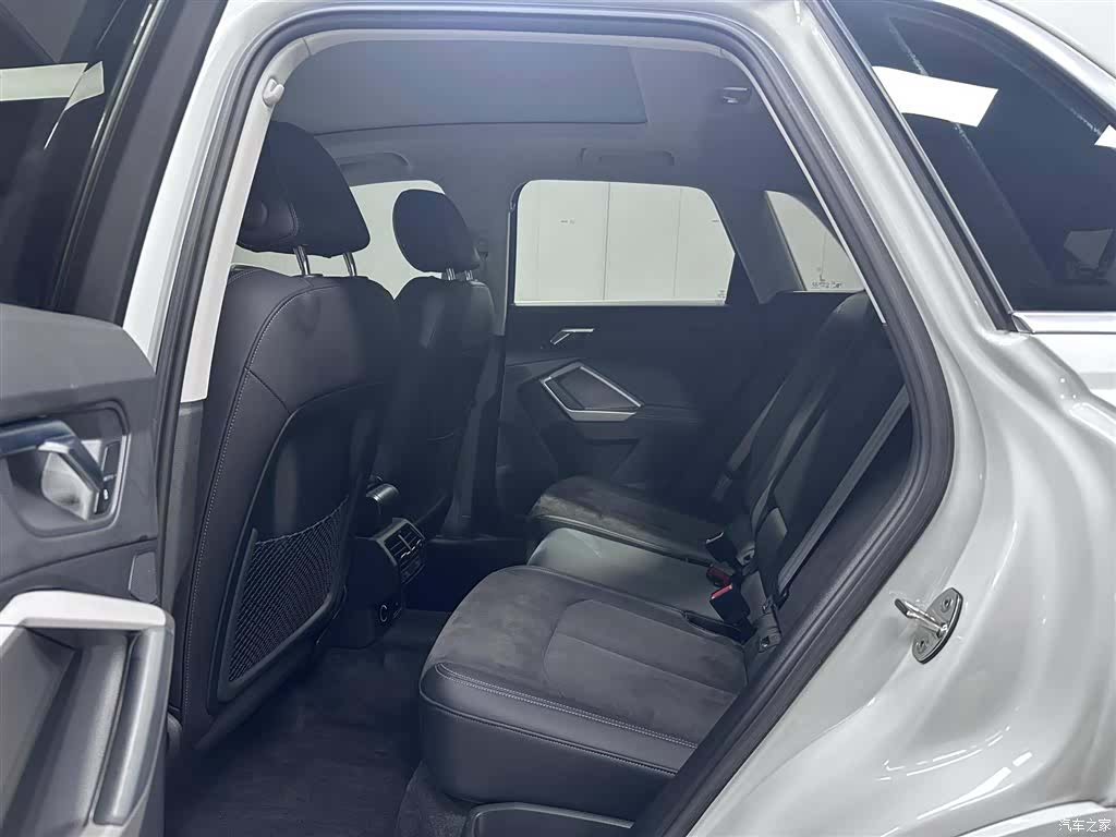 Audi Q3, 2022 16