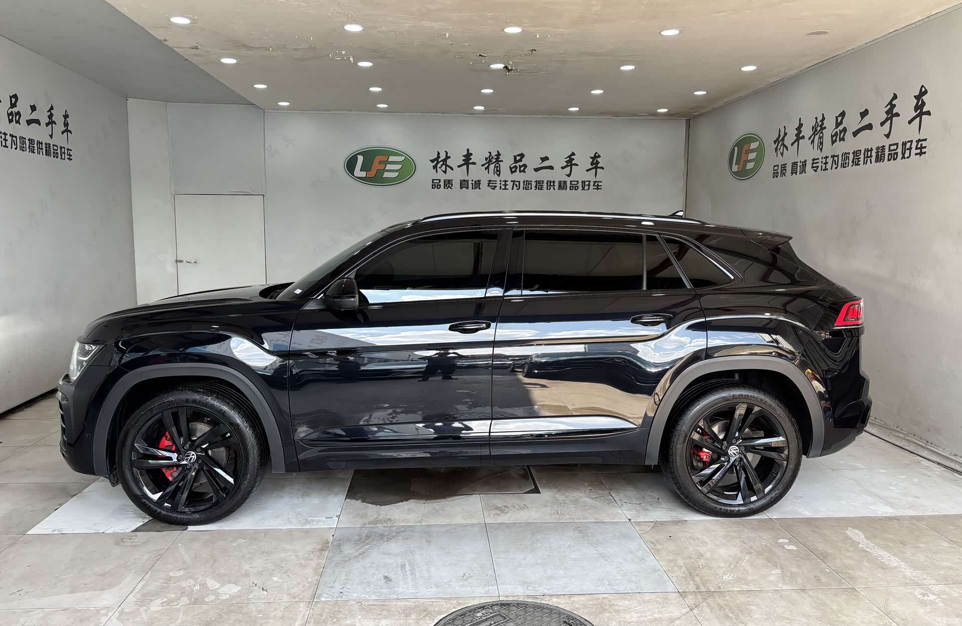 Volkswagen Teramont X, 2025 4