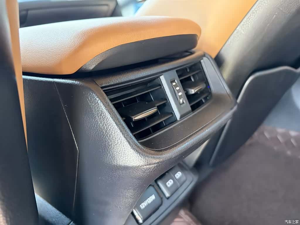 Lexus ES, 2023 18