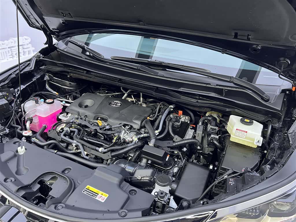 Toyota Granvia, 2024 12