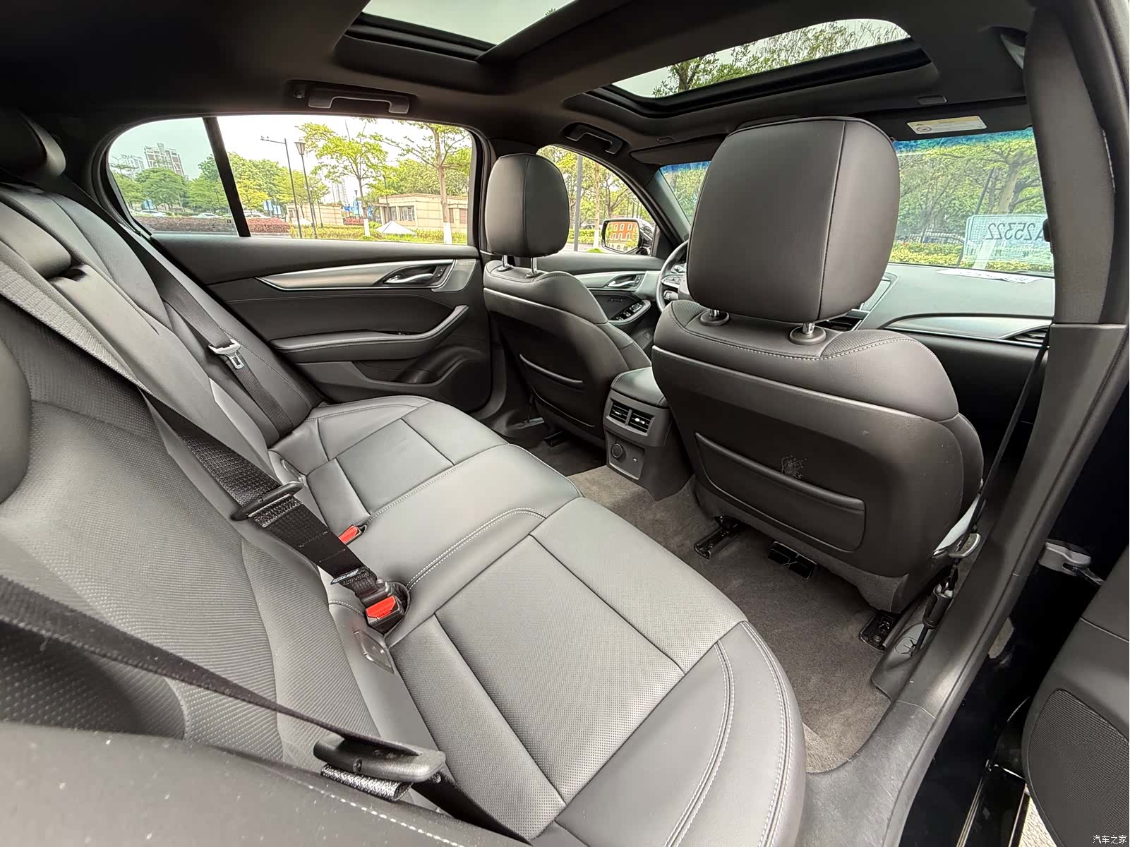 Cadillac CT5, 2022 12
