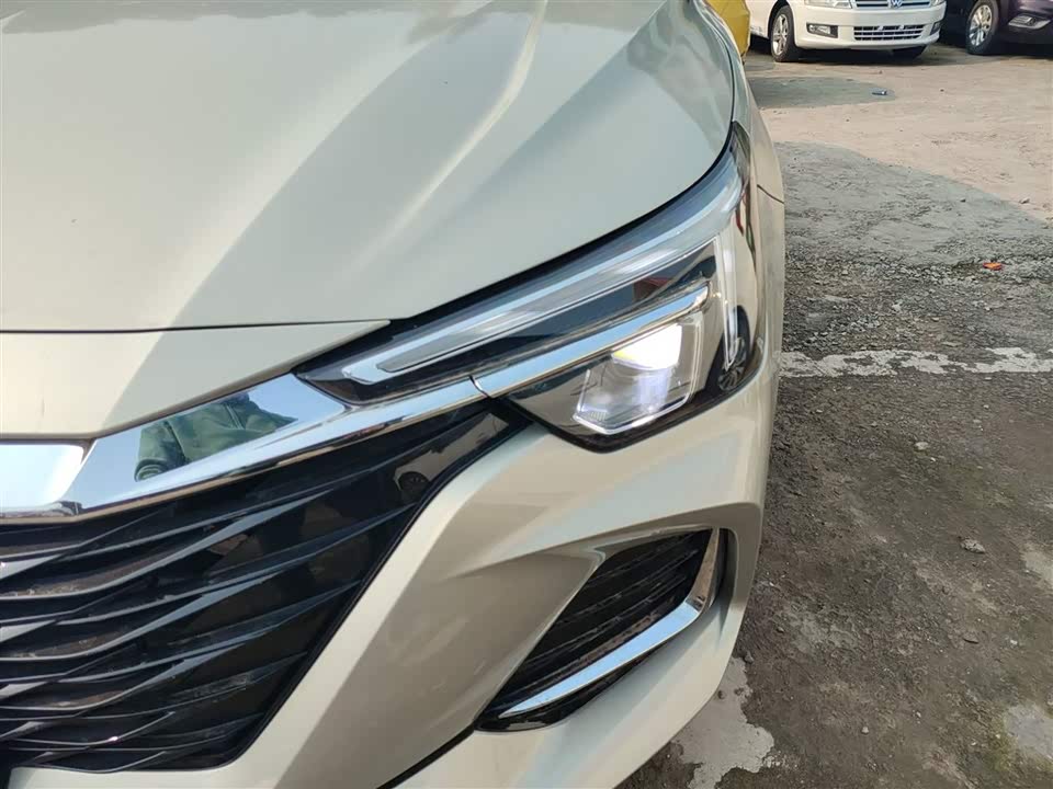 Roewe i6 MAX