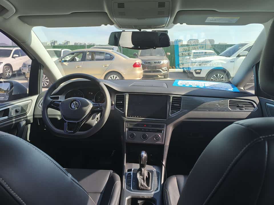 Volkswagen Golf*Jiayu