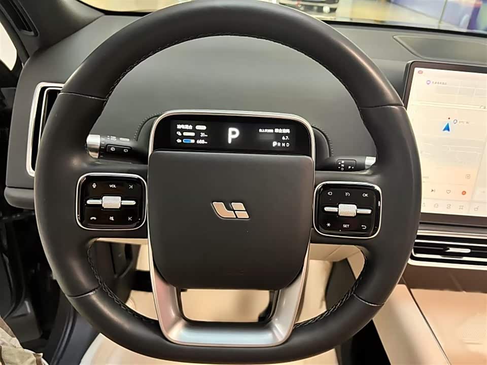Li Auto Ideal L8