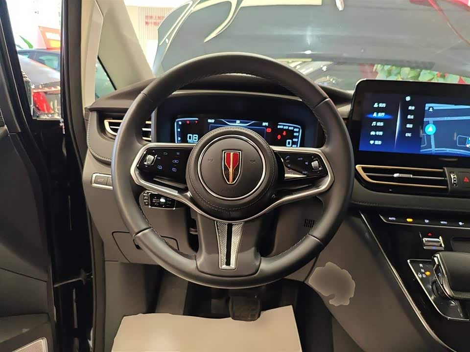 Hongqi HQ9