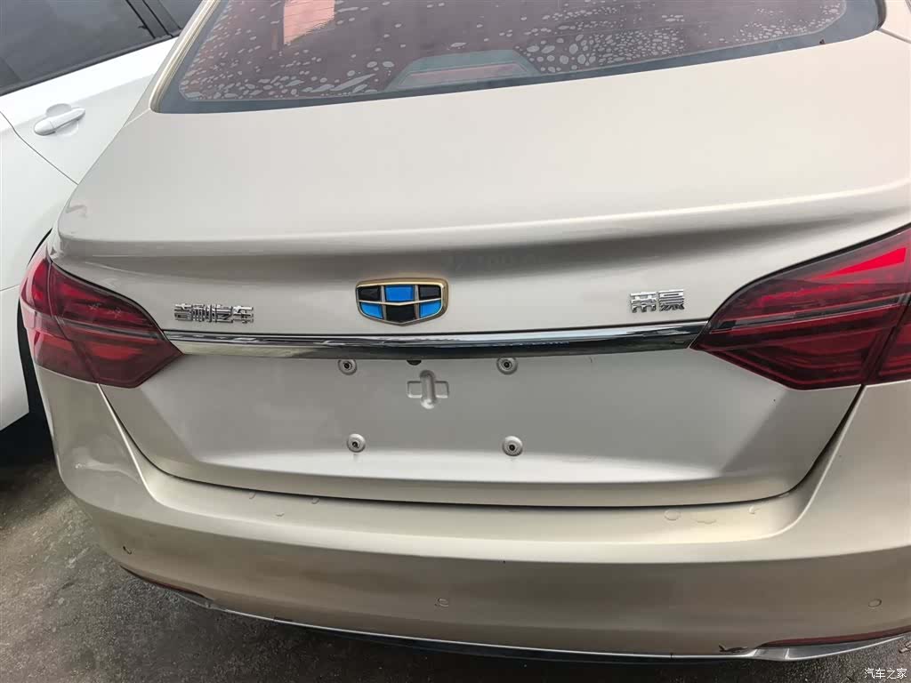 Geely Emgrand, 2018 6