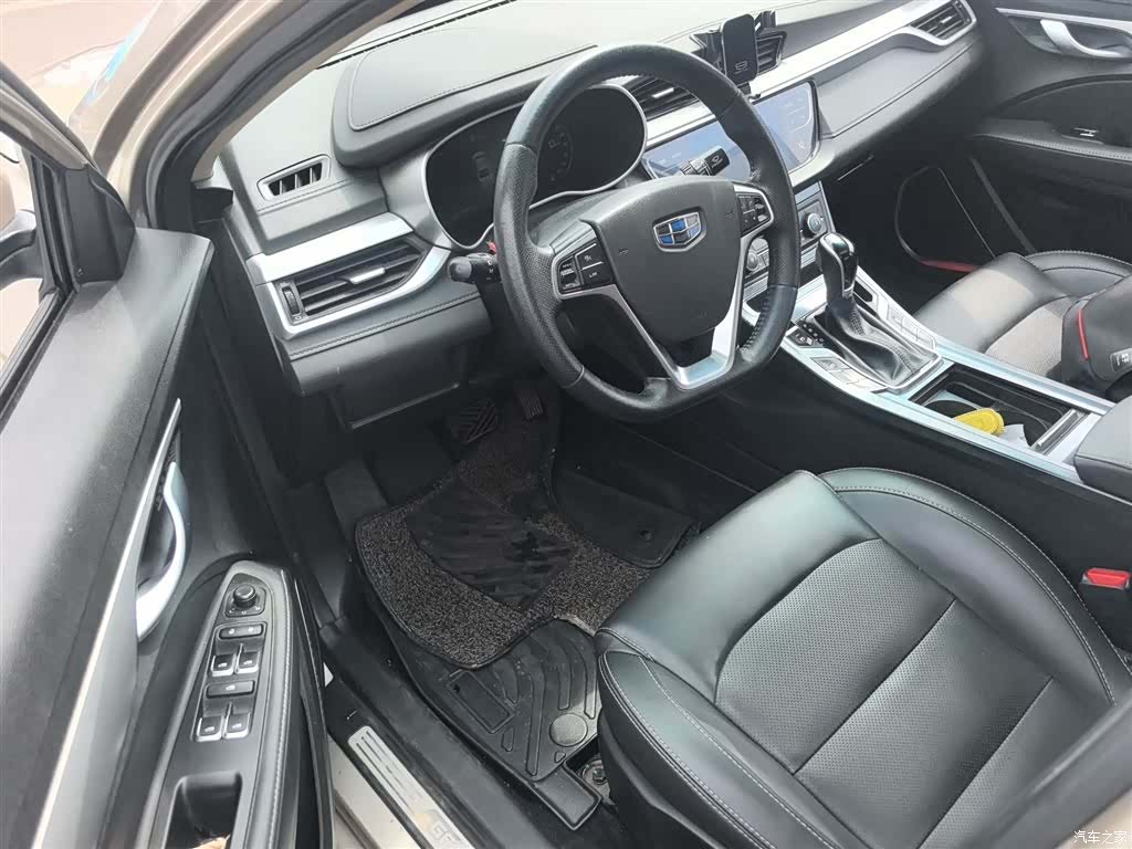 Geely Emgrand, 2018 16