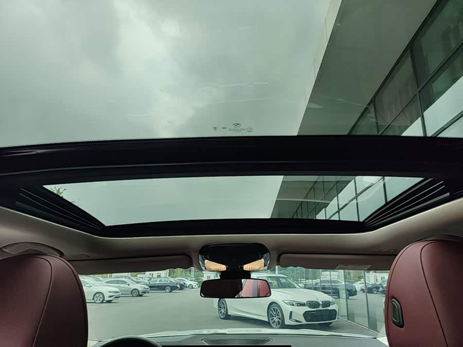 BMW i3 2025, фото 18