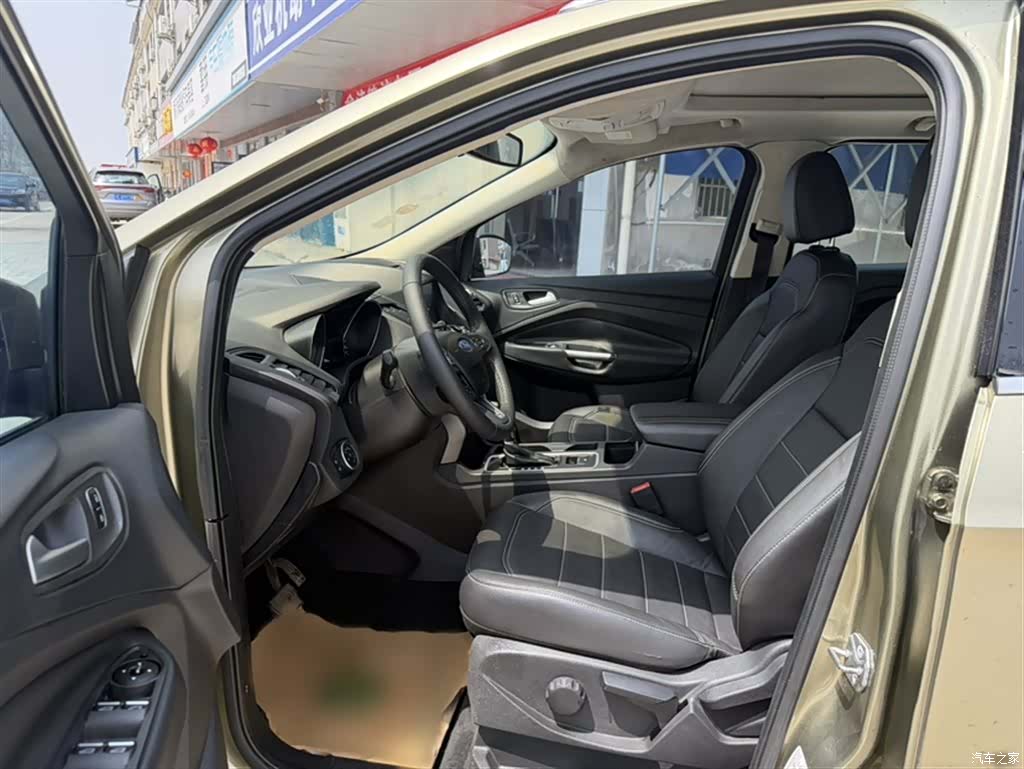 Ford Kuga, 2018 15