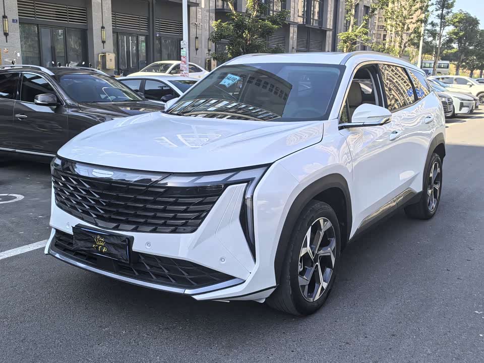 Geely Atlas L