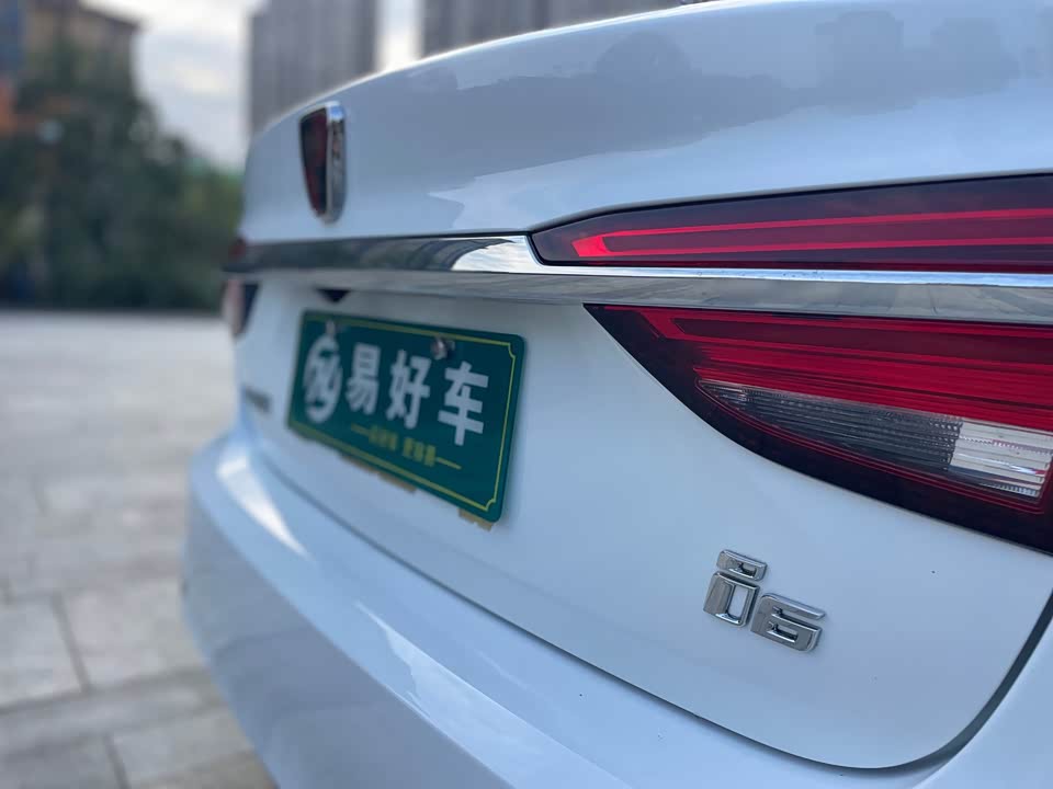 Roewe i6