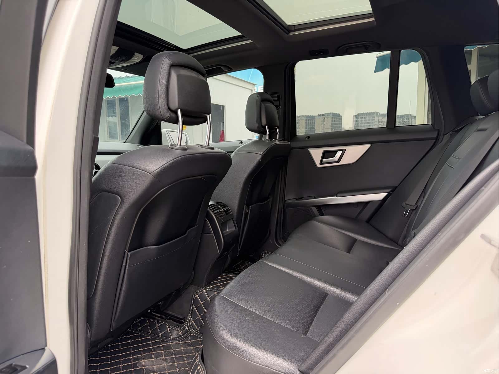 Mercedes-Benz GLK-Class, 2014 9