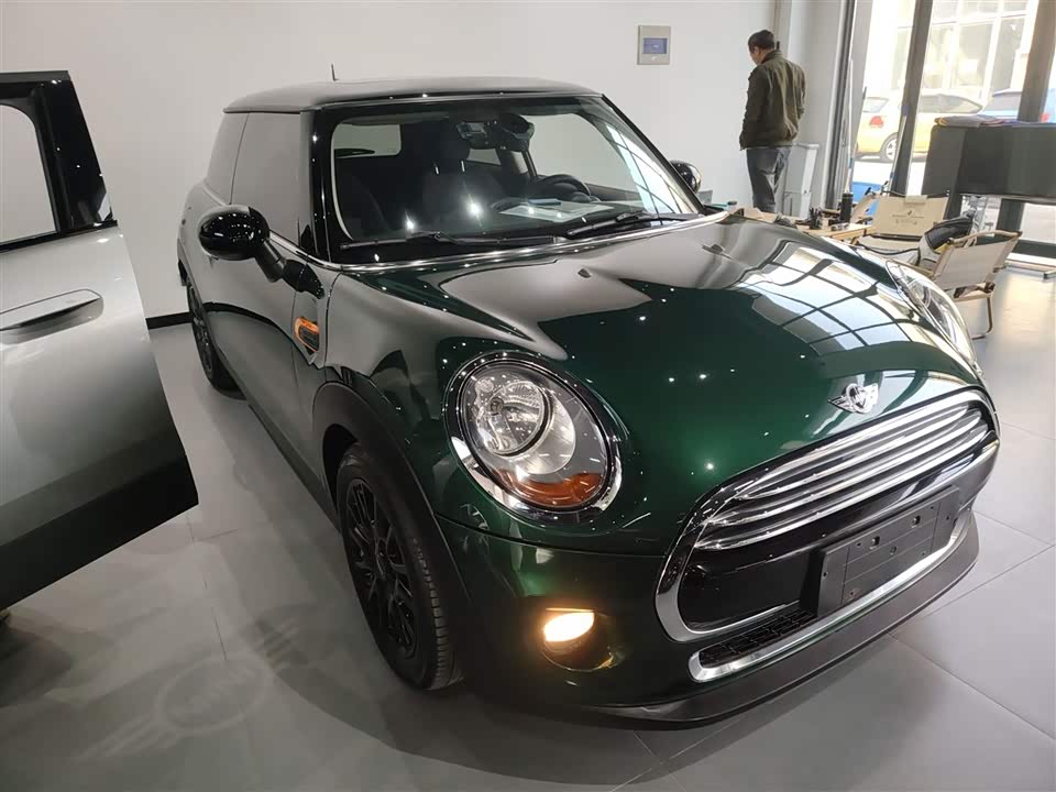 MINI MINI