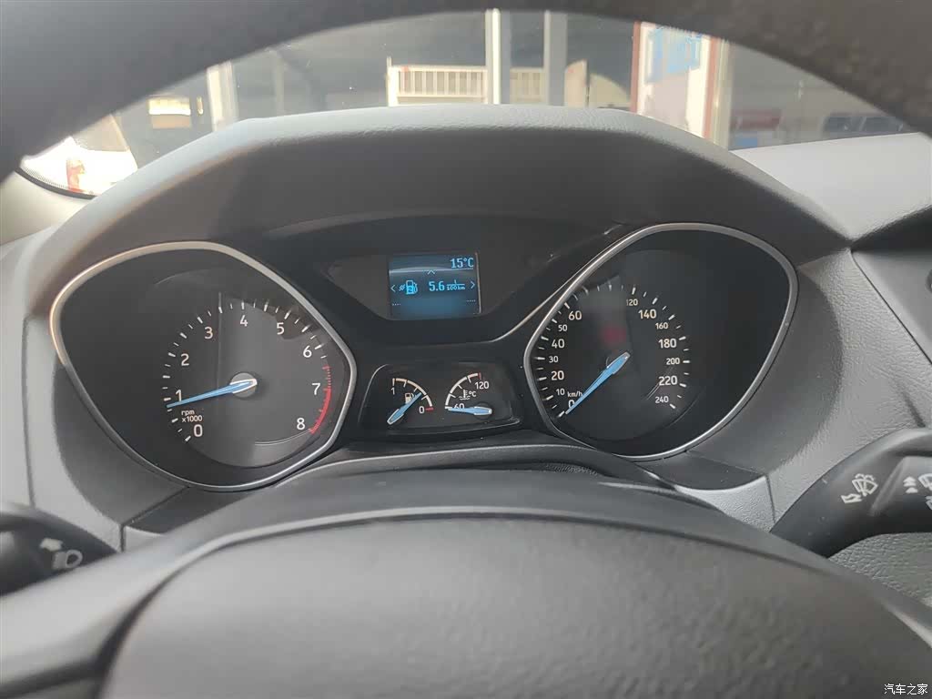 Ford Focus, 2017 4