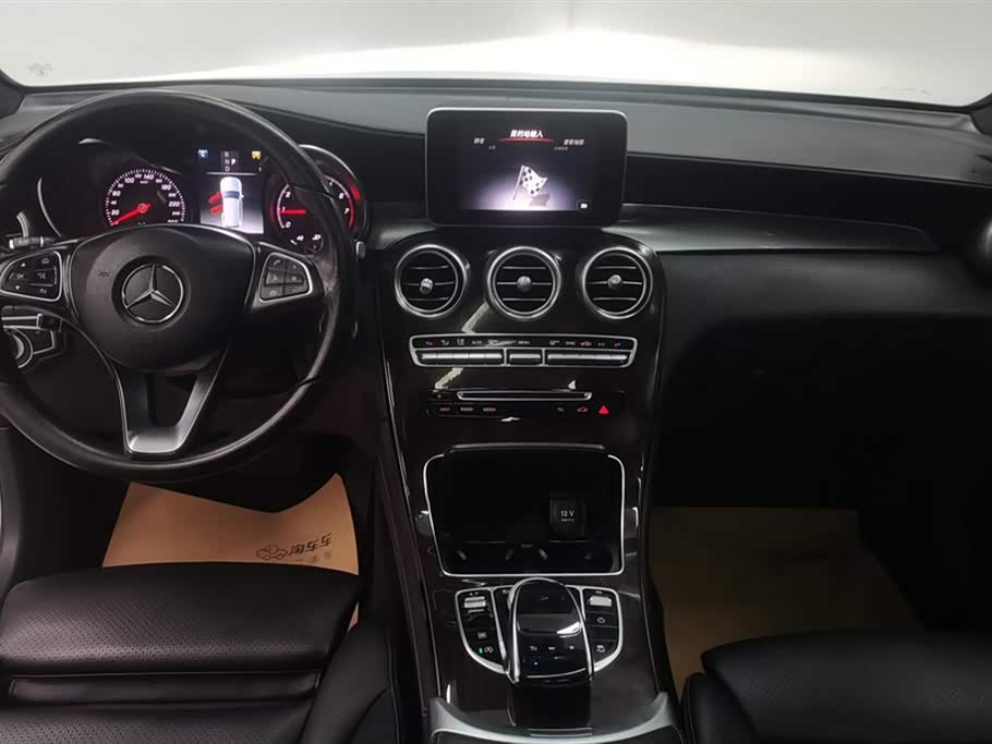Mercedes-Benz GLC Mercedes-Benz GLC