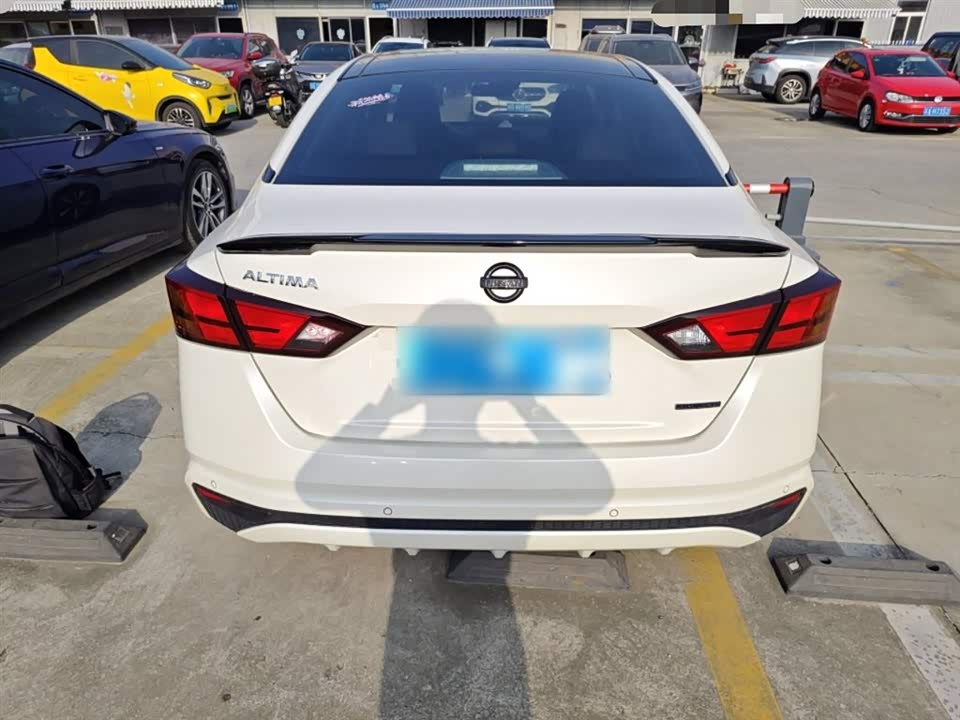 Nissan Teana