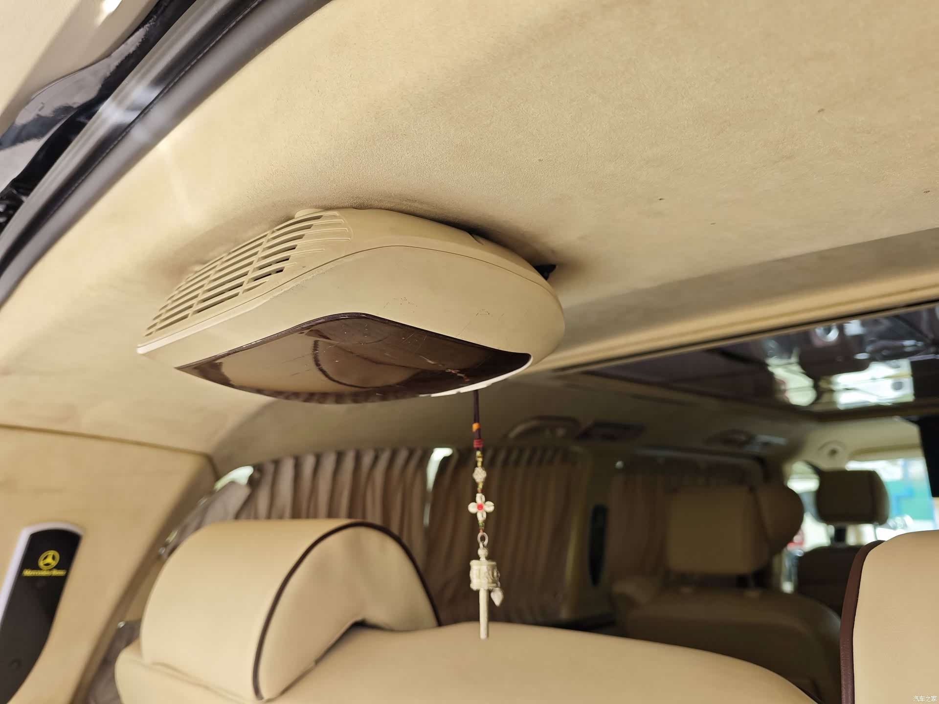 Mercedes-Benz VI, 2019 25
