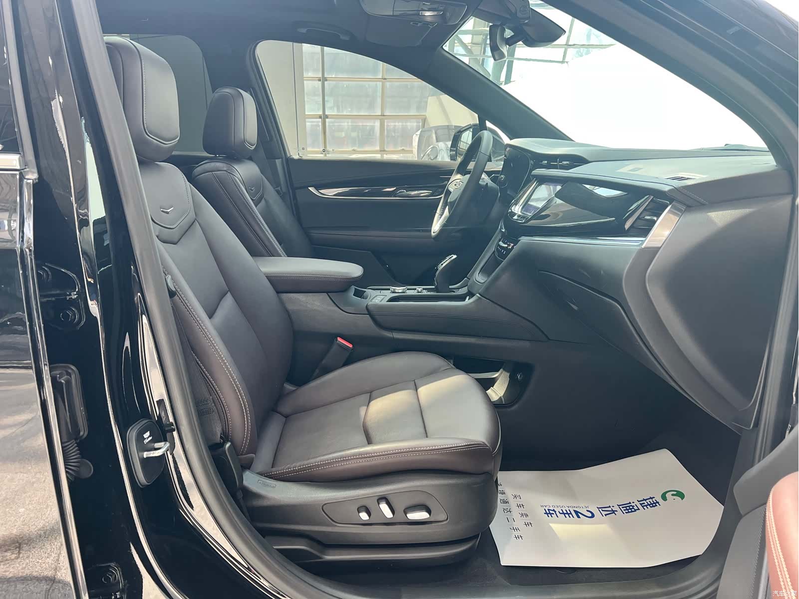 Cadillac XT6, 2022 25