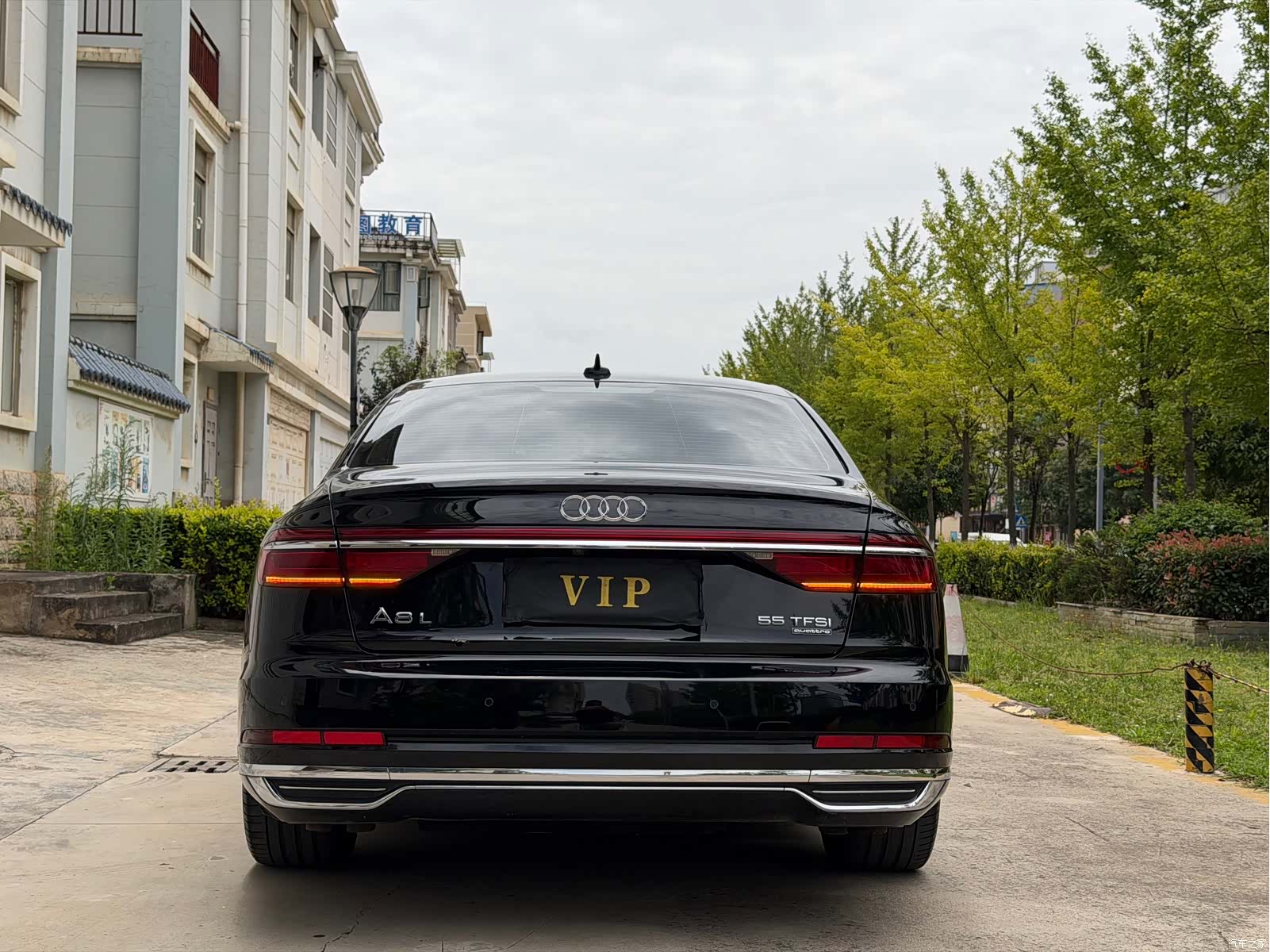 Audi A8L, 2019 8
