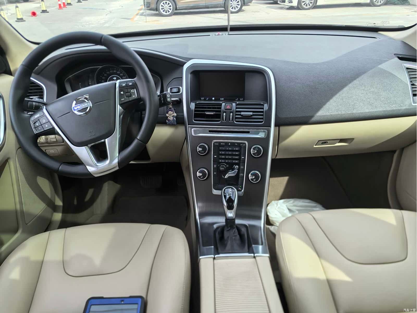 Volvo XC60, 2014 9