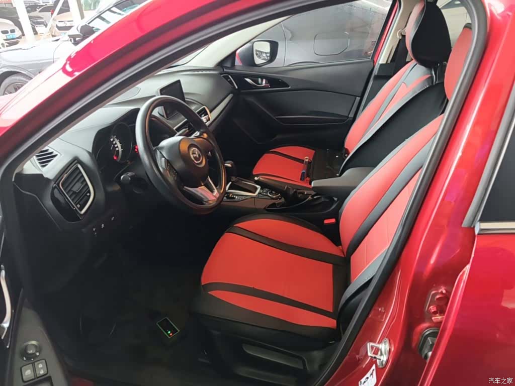 Mazda Mazda3, 2016 15