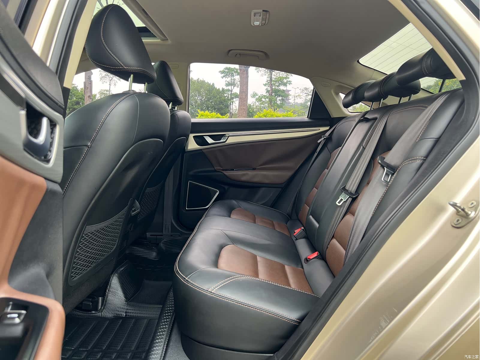Geely Emgrand, 2017 9