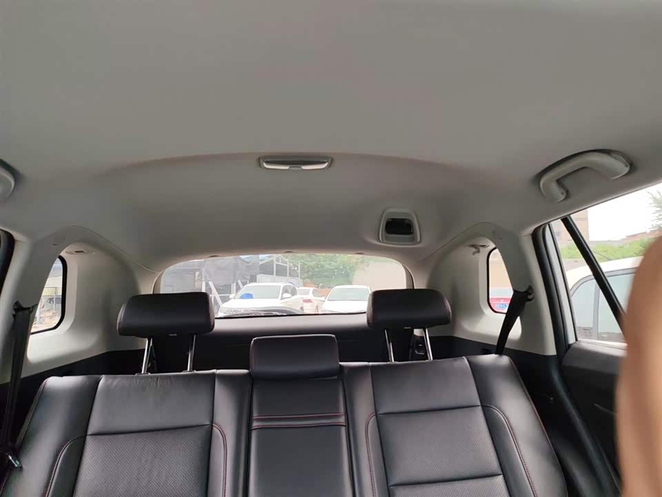 Changan CS75