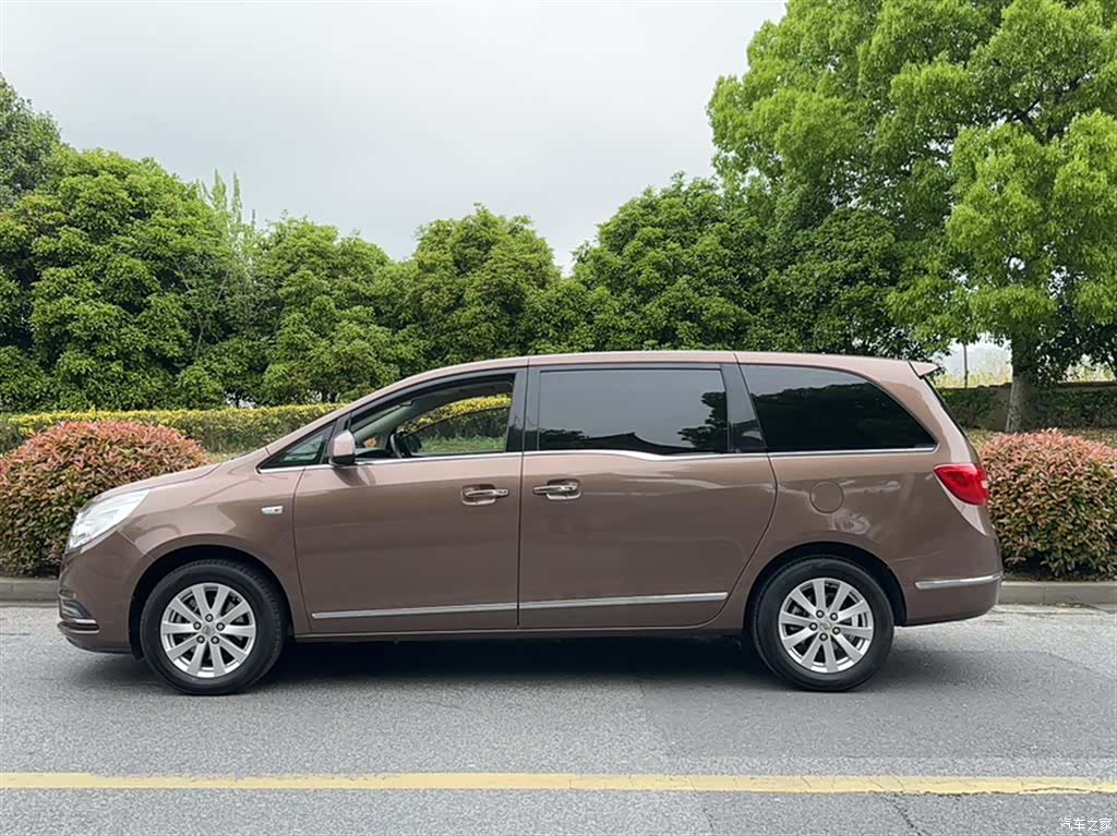 Buick GL8, 2019 24