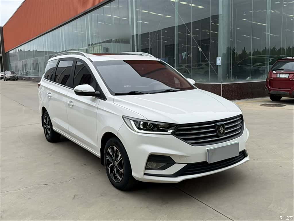 Wuling 360, 2019 8