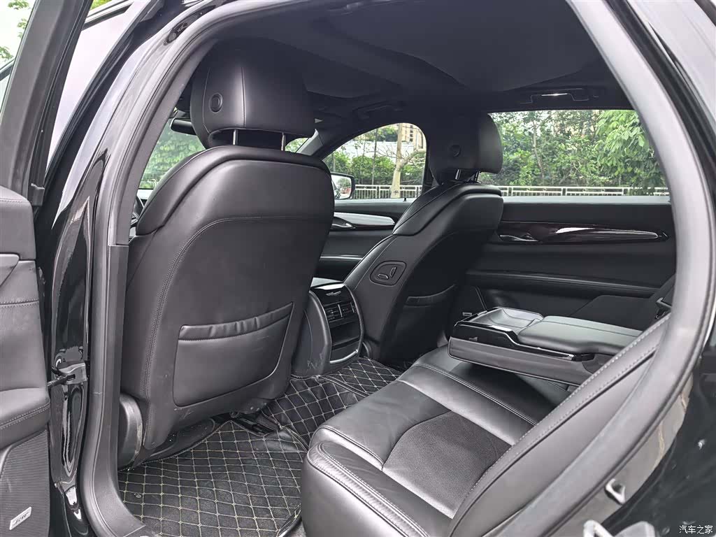 Cadillac CT6, 2021 14