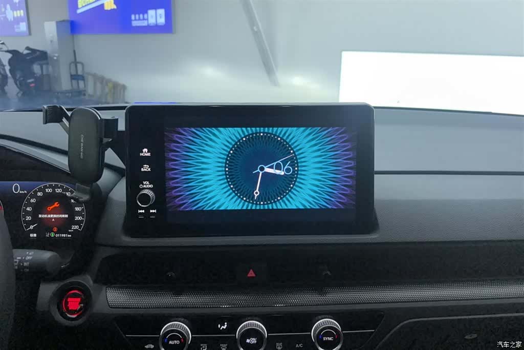 Honda Breeze, 2025 12