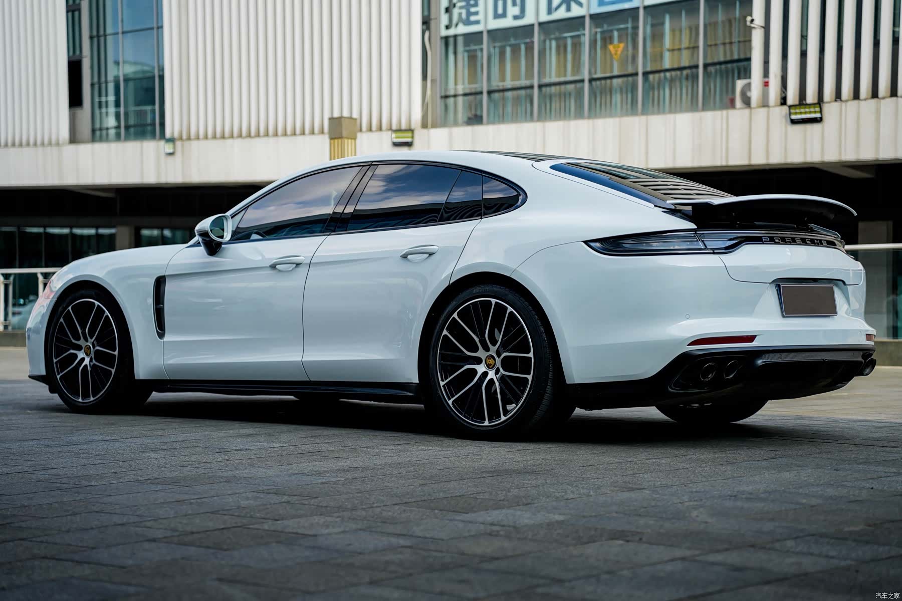 Porsche Panamera, 2022 18