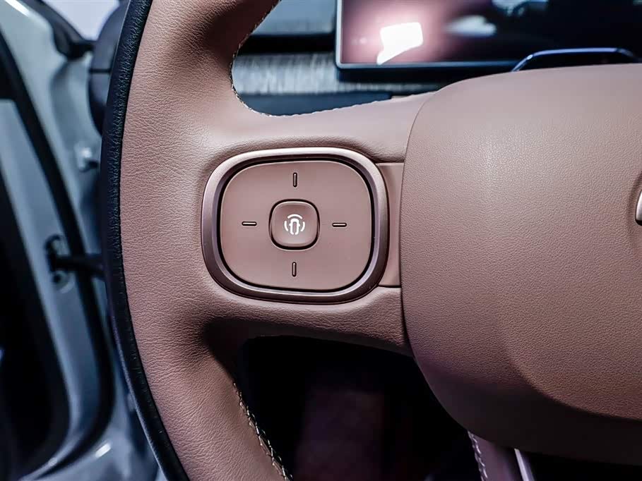 NIO EC6