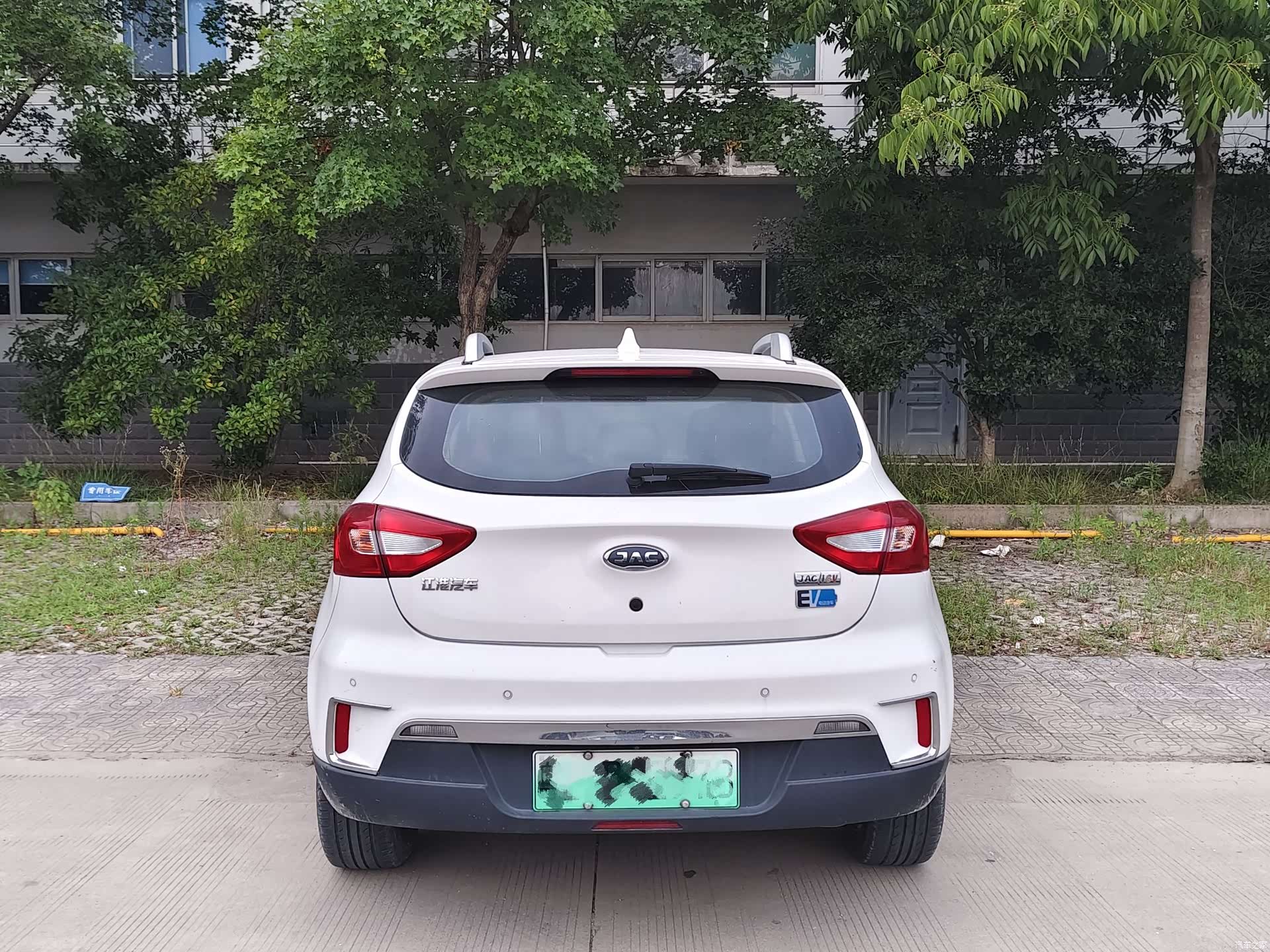 JAC iEV7S, 2019 все фото