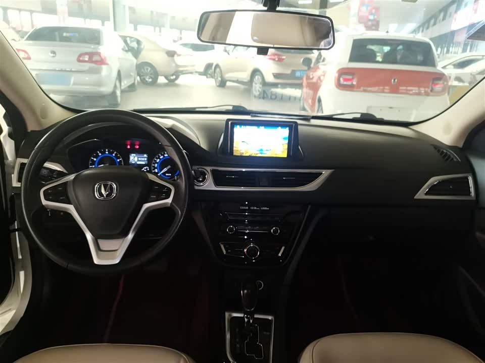 Changan Yuexiang V7
