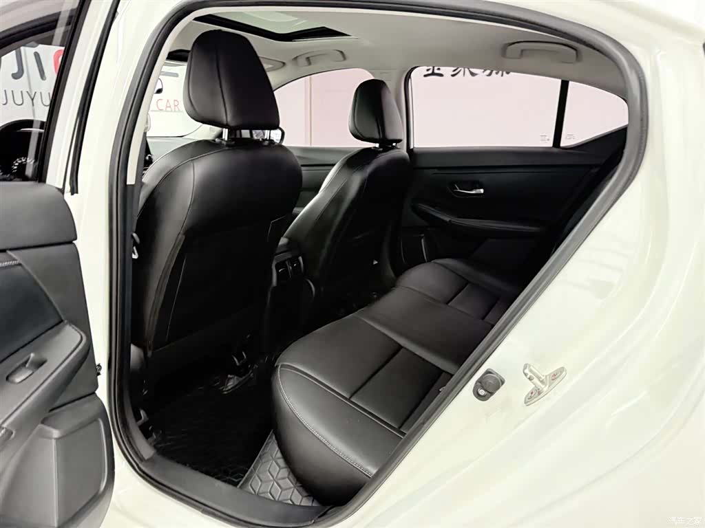 Nissan Sylphy, 2020 10
